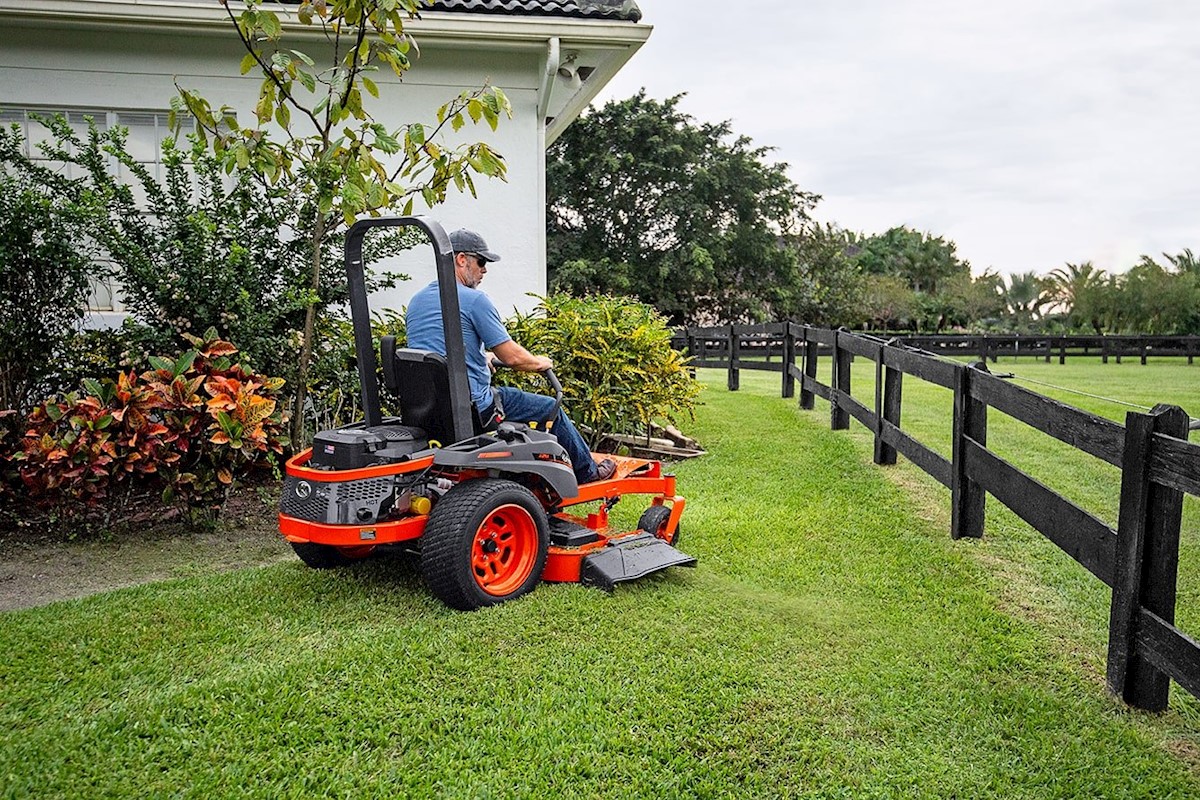 Kubota Z251KH-54 Zero-Turn Lawn Mower - Pittsburg Tractor